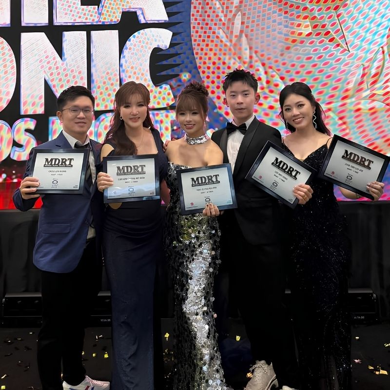 Carmen Chong — Team